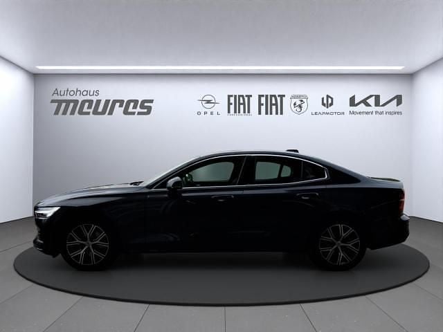 Gebraucht Volvo S60 Core 197 PS (144 kW) 2024 Grau Limousine