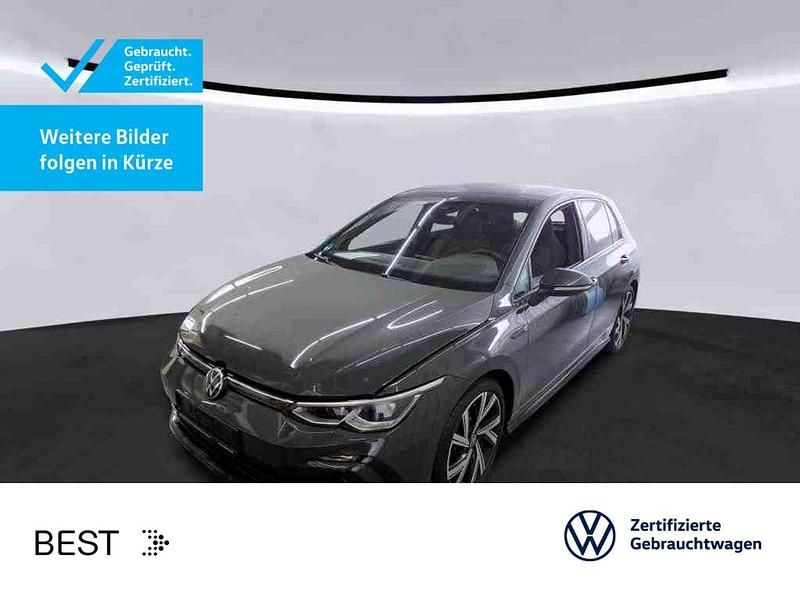 Uranograu Gebraucht 2022 VW Golf VIII R-line Limousine | 26.899 € (Fairer Preis) - Bild 1/3