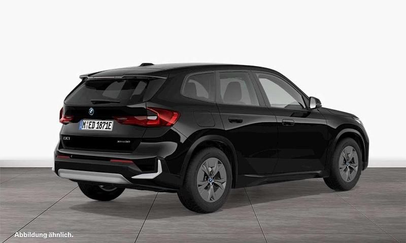 Gebraucht BMW iX1 Performance 225 kW (306 PS) 2024 Schwarz ii SUV