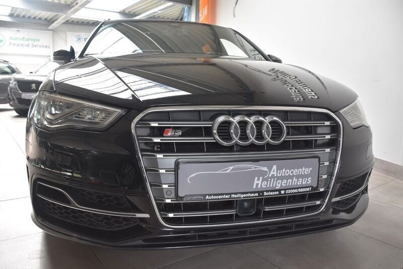 Schwarz Gebraucht 2014 Audi S3 Sport Limousine | 22.480 € (Fairer Preis) - Bild 1/4