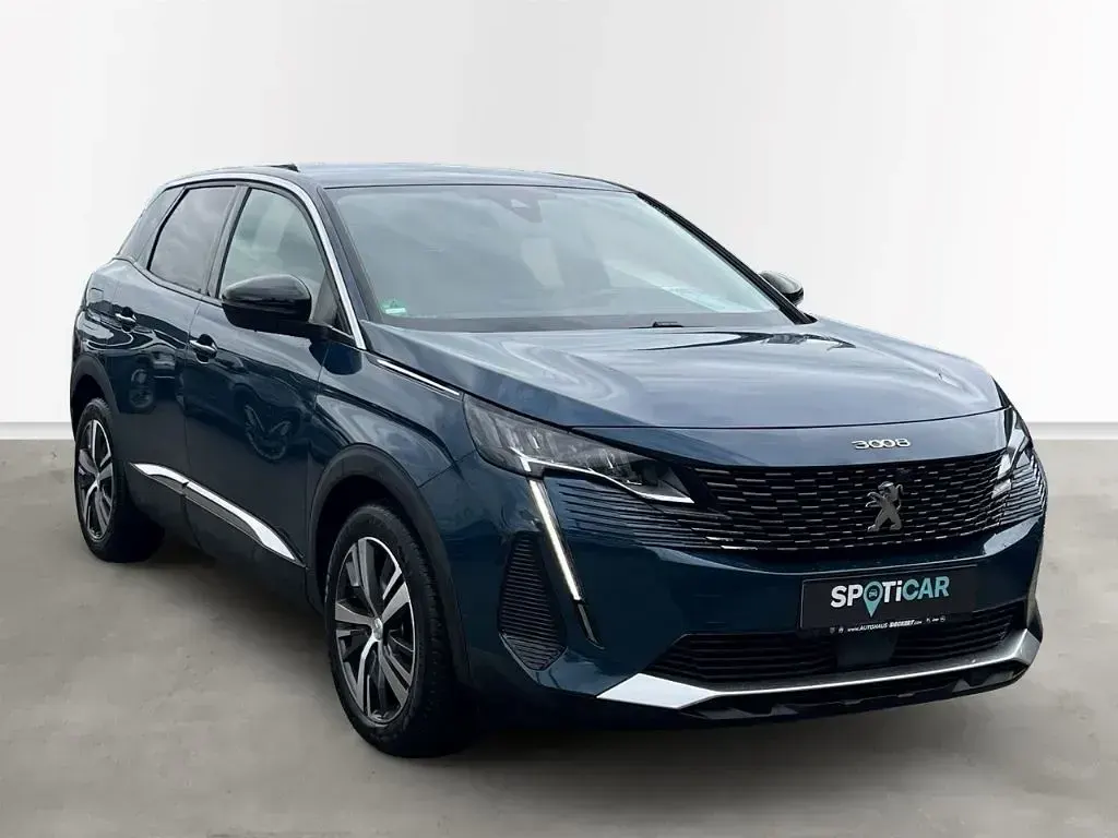 Gebraucht Peugeot 3008 Allure 131 PS (96 kW) 2023 Blau SUV