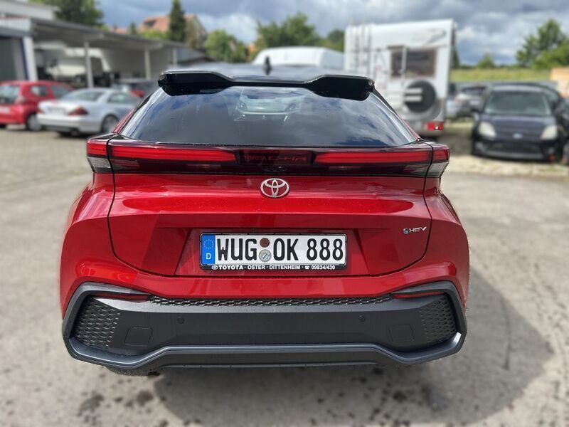 Gebraucht Toyota C-HR 140 PS (102 kW) 2025 Rot SUV