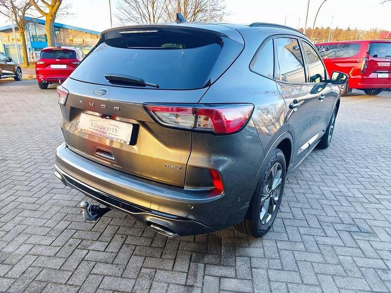 Gebraucht Ford Kuga ST-Line X 224 PS (164 kW) 2024 Grau SUV