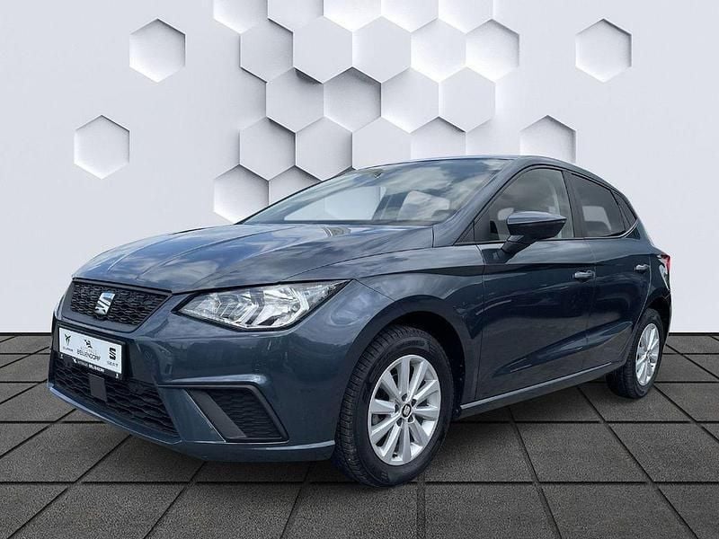 Grau Gebraucht 2021 Seat Ibiza Style Limousine | 13.940 € (Fairer Preis) - Bild 1/4