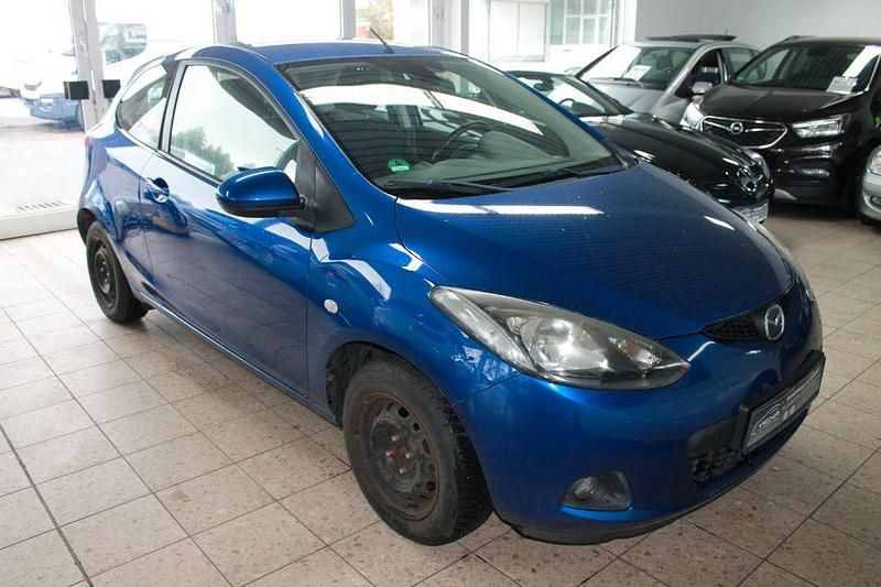 Gebraucht Mazda 2 Inclusive 86 PS (63 kW) 2008 Blau Kleinwagen