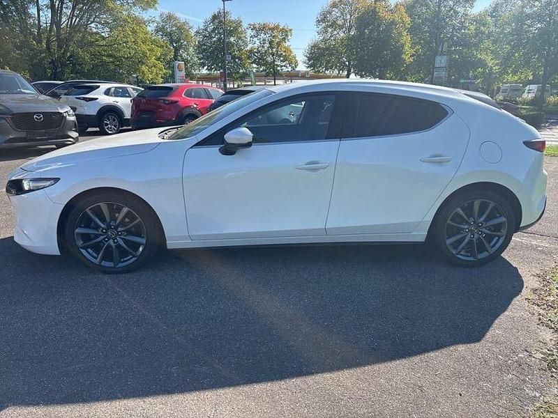 Gebraucht Mazda 3 Selection 122 PS (89 kW) 2020 Snowflake white Limousine