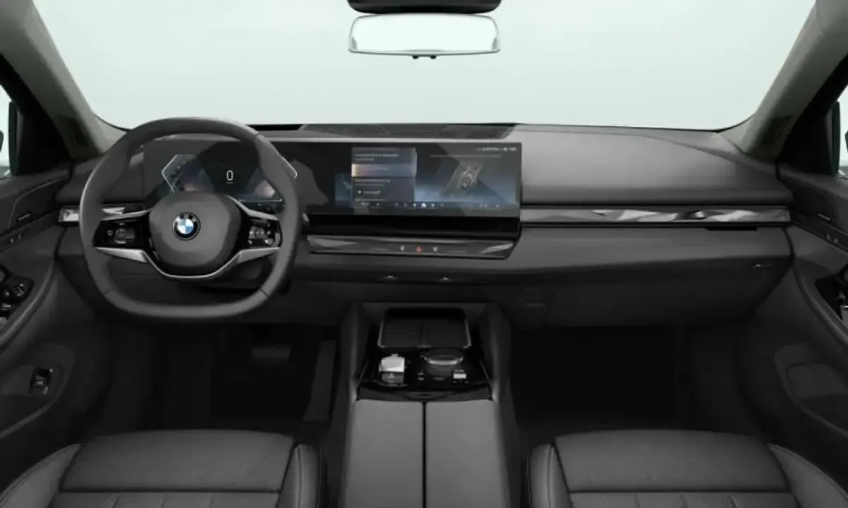 Neu BMW 540 286 PS (210 kW) 2026 Schwarz Kombi
