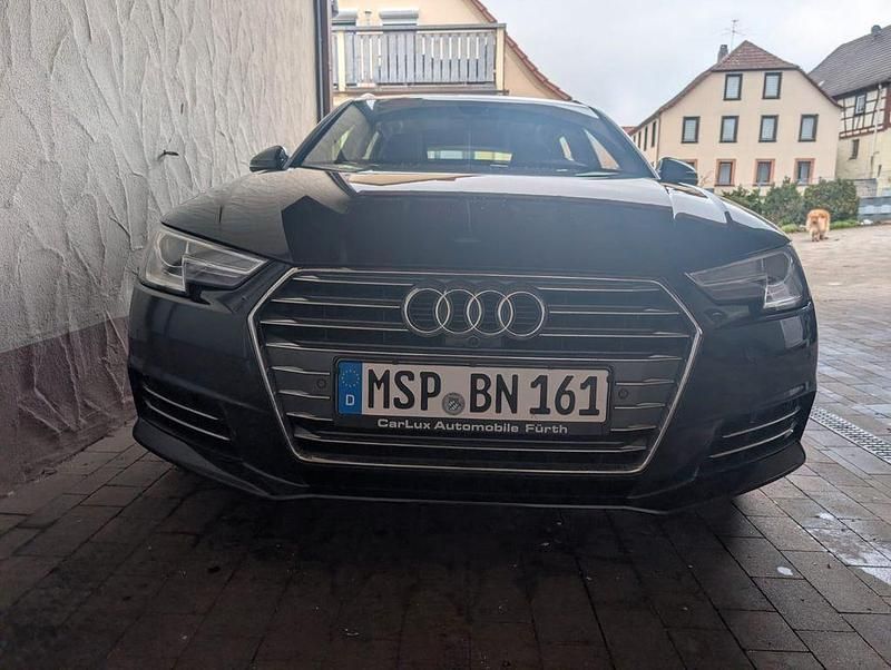 Gebraucht Audi A4 Ambiente 150 PS (110 kW) 2017 Grau Kombi