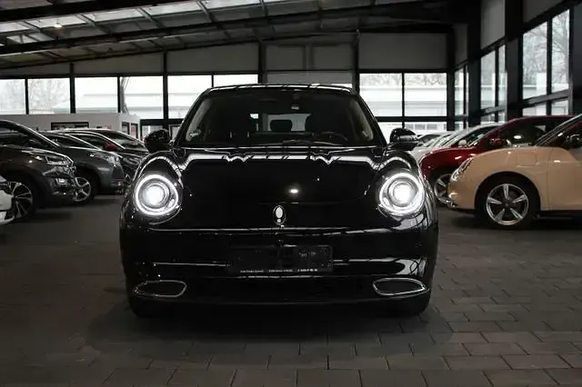 Usata Ora 03 125 kW (171 CV) 2023 Nero Utilitaria