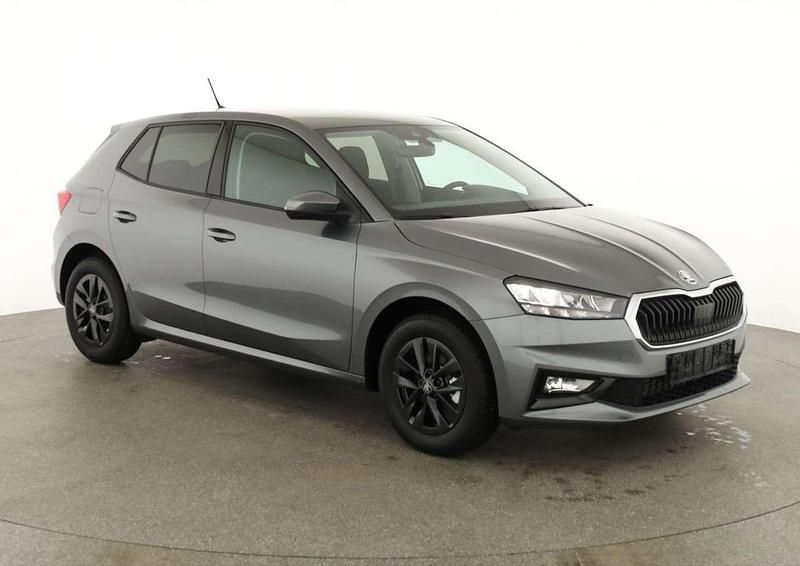 Neu Skoda Fabia 116 PS (85 kW) 2026 Race blau metallic Kleinwagen