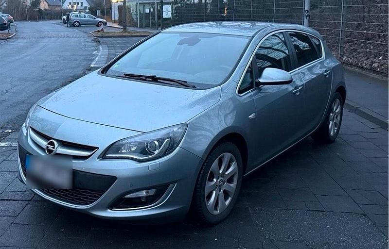 Gebraucht Opel Astra 130 PS (95 kW) 2013 Grau Limousine