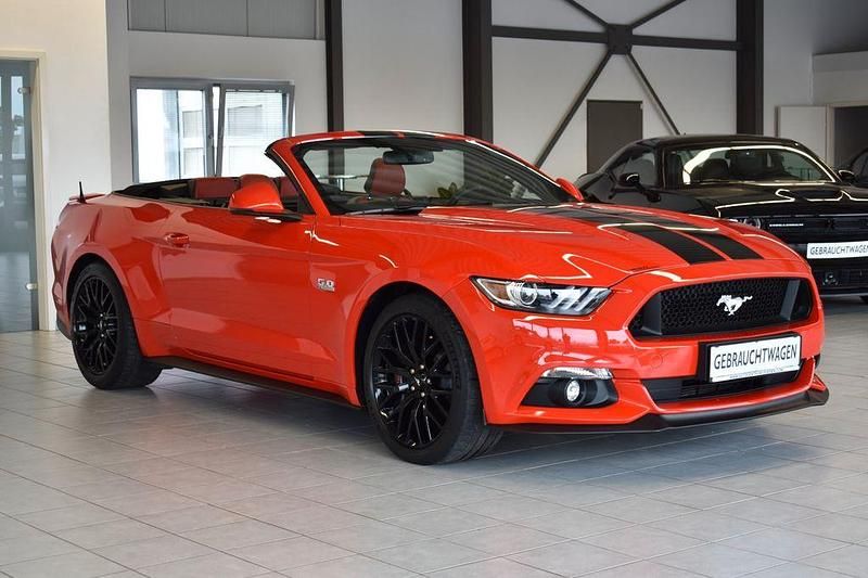 Race red Gebraucht 2017 Ford Mustang GT Convertible Cabrio | 33.999 € (Superpreis) - Bild 1/4