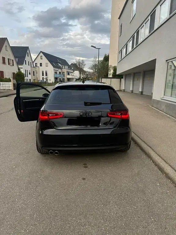 Gebraucht Audi A3 Ambition 150 PS (110 kW) 2013 Schwarz Limousine