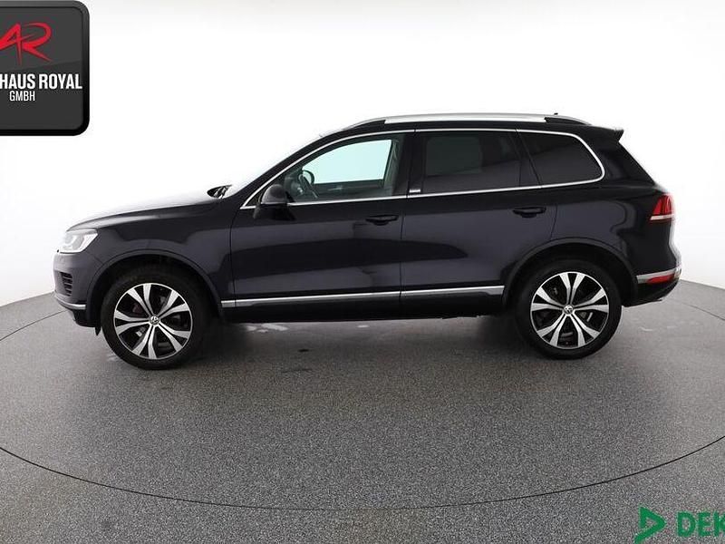 Gebraucht VW Touareg Executive 204 PS (150 kW) 2016 Deep black SUV