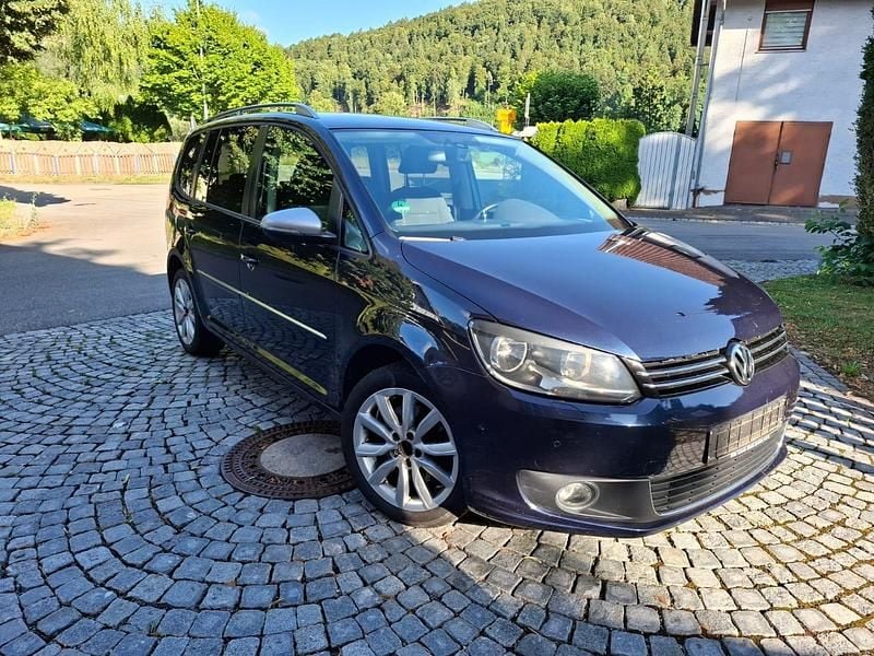 Gebraucht VW Touran 140 PS (102 kW) 2011 Blau Van / Kleinbus
