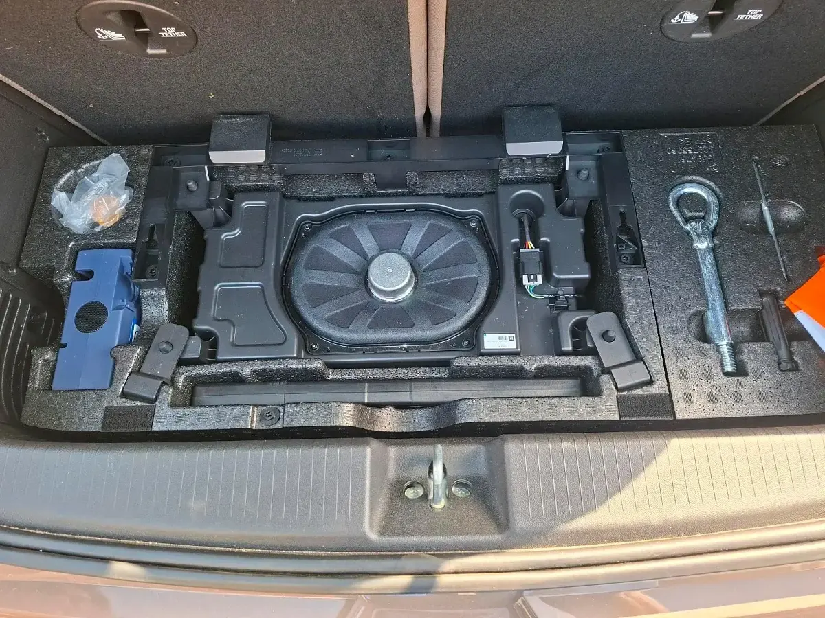 Gebraucht Opel Adam 101 PS (74 kW) 2017 Andere farben Kleinwagen