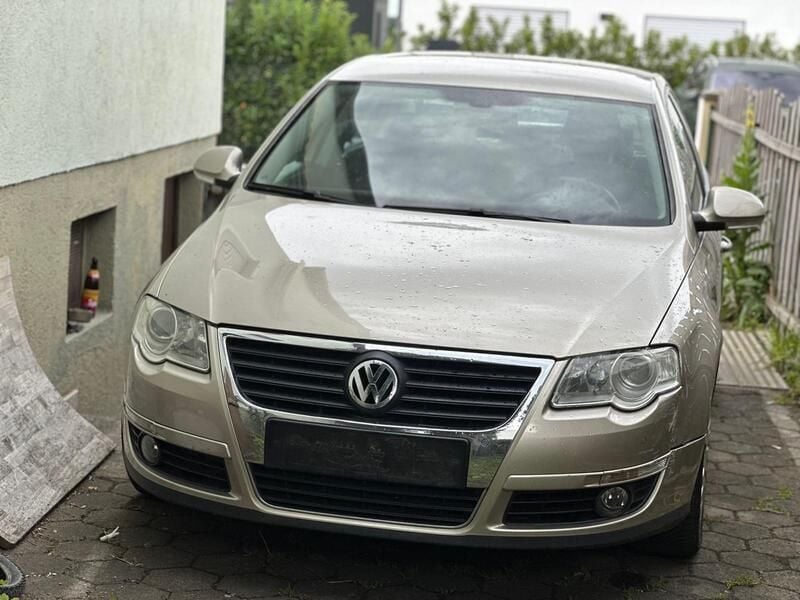 Grau Gebraucht 2008 VW Passat Highline Limousine | 2.600 € (Superpreis) - Bild 1/4