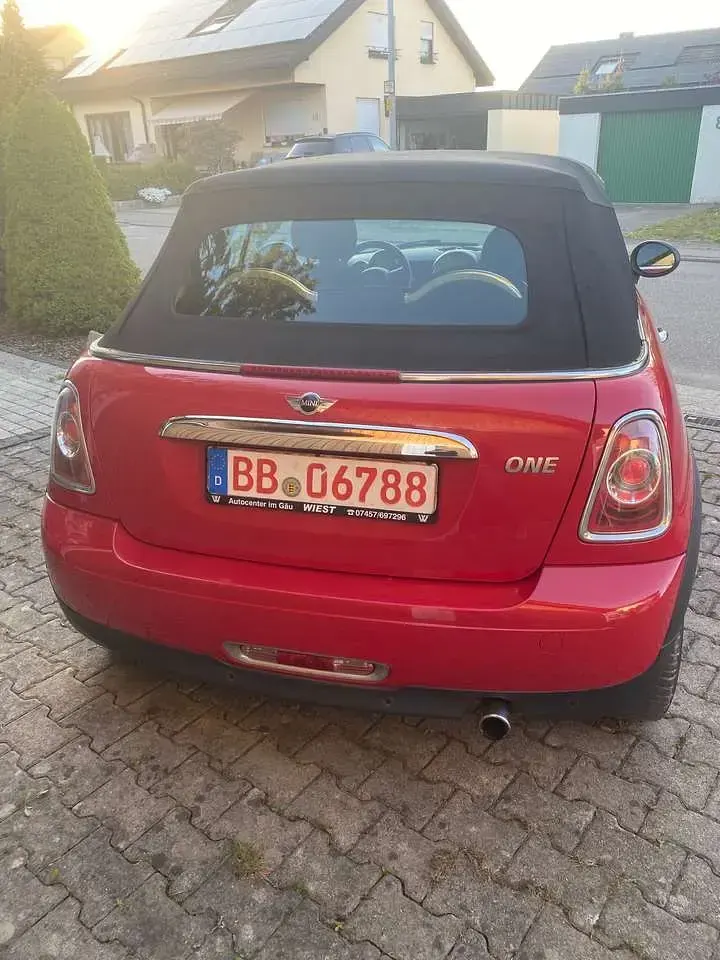 Gebraucht Mini One Cabriolet 98 PS (72 kW) 2013 Rot Cabrio