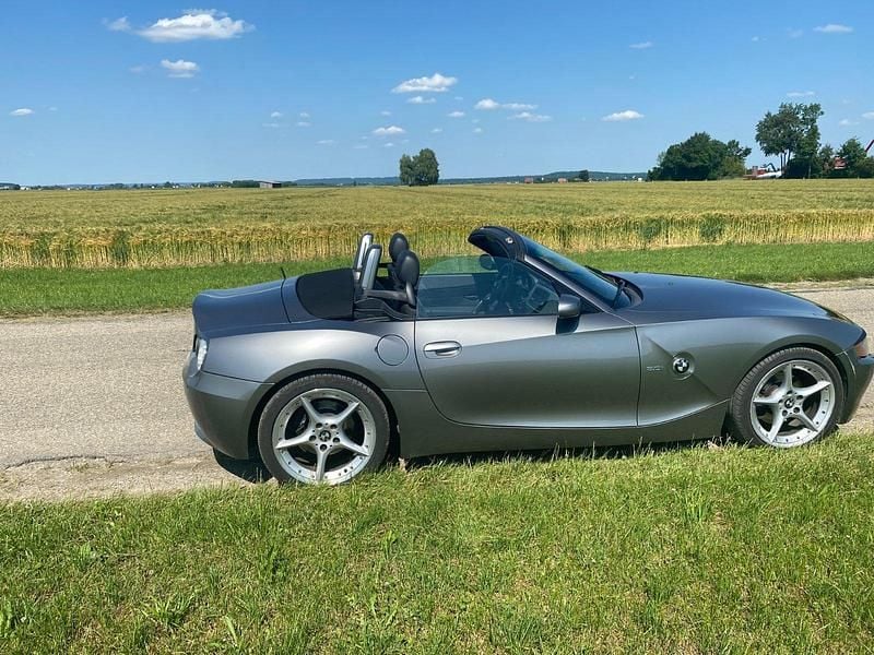 Gebraucht BMW Z4 231 PS (169 kW) 2003 Grau Cabrio