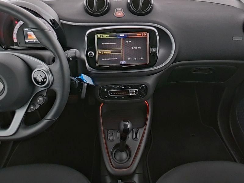 Gebraucht Smart ForTwo Coupé Exclusive 60 kW (82 PS) 2023 Weiß Kleinwagen