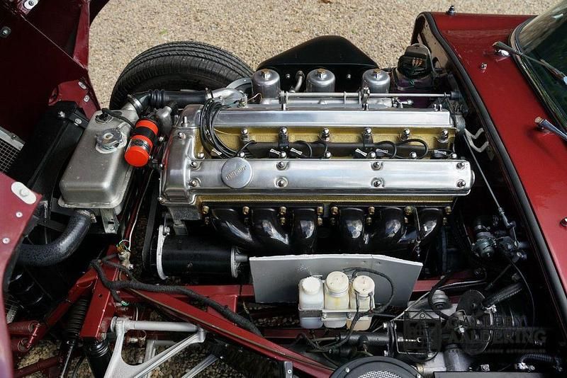 Usata Jaguar E-Type 1964 Rosso Coupé