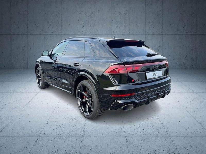 Neu Audi RS Q8 Performance 640 PS (470 kW) 2025 Mythosschwarz metallic SUV