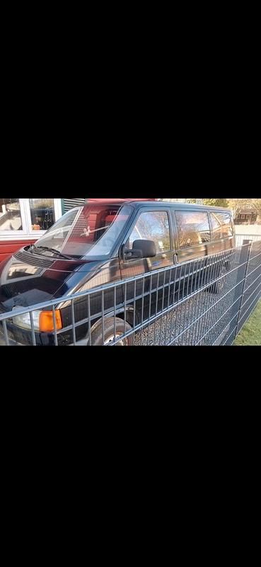 Gebraucht VW Transporter 102 PS (75 kW) 1999 Schwarz Van