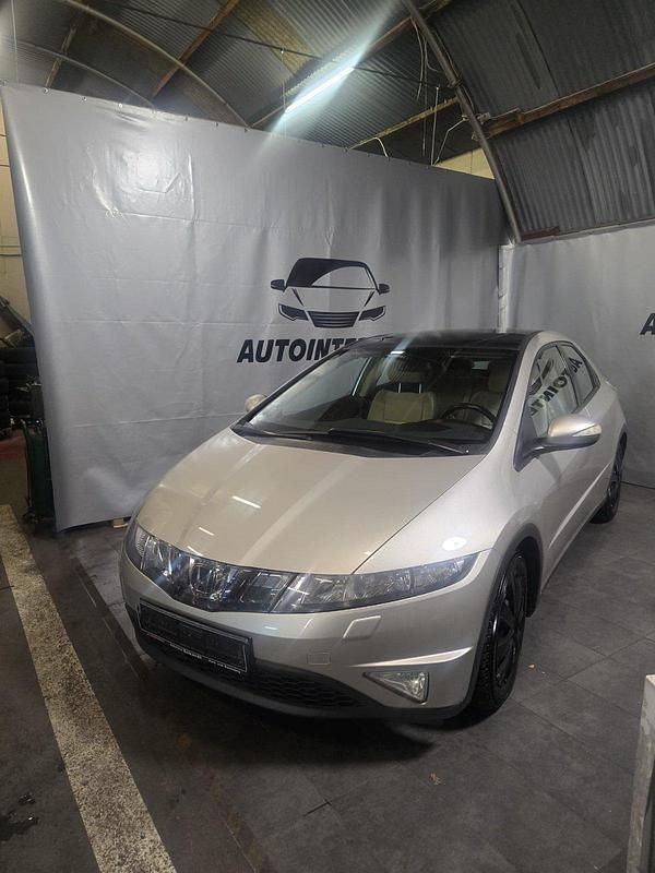 Gebraucht Honda Civic 140 PS (102 kW) 2007 Grau Limousine