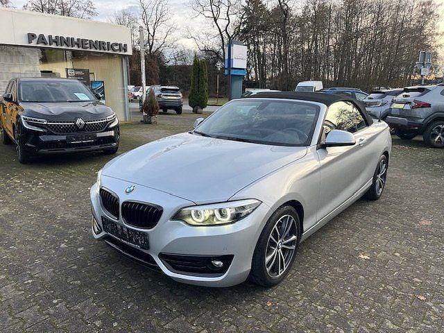 Gebraucht BMW 218 Sport Line 150 PS (110 kW) 2019 Silber Cabrio