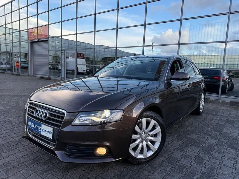 Gebraucht Audi A4 Ambiente 211 PS (155 kW) 2011 Braun Kombi