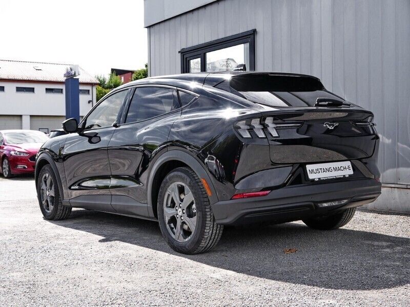 Gebraucht Ford Mustang Mach-E 216 kW (294 PS) 2022 Schwarz SUV