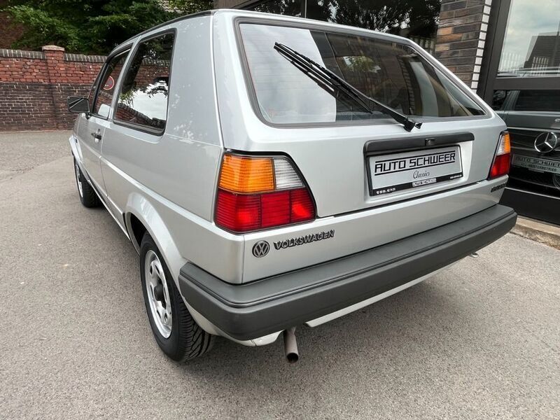 Gebraucht VW Golf II 54 PS (39 kW) 1984 Diamantsilber Kleinwagen
