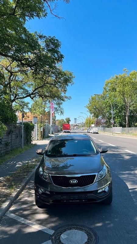 Gold Gebraucht 2014 Kia Sportage Attract SUV | 7.300 € (Superpreis) - Bild 1/4