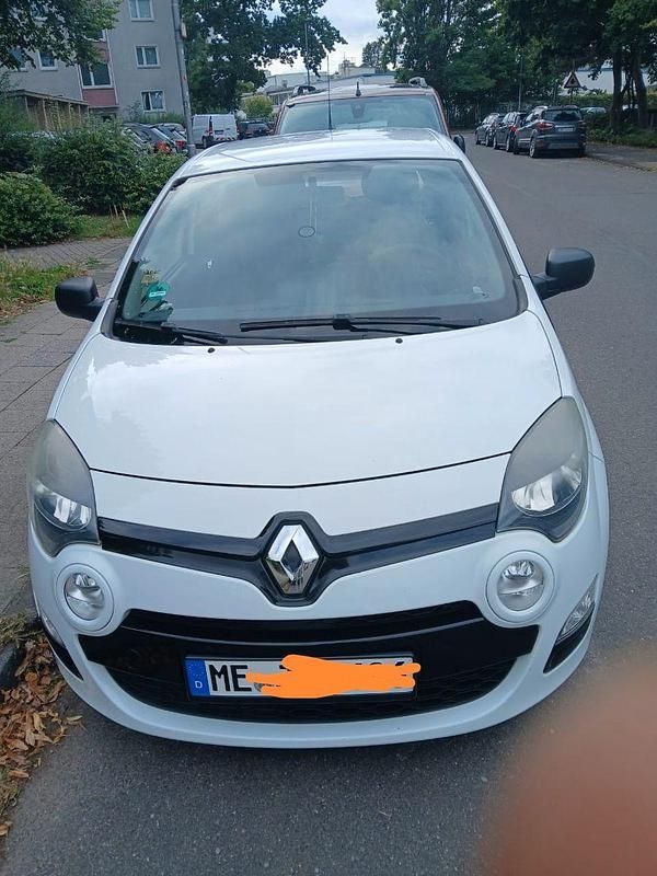 Weiß Gebraucht 2012 Renault Twingo Liberty Kleinwagen | 2.990 € (Fairer Preis) - Bild 1/4