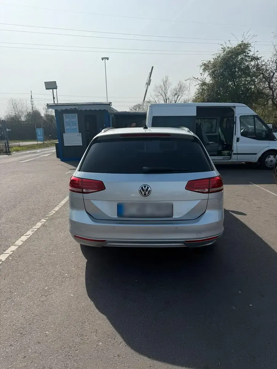 Gebraucht VW Passat R-line 160 PS (117 kW) 2015 Silber Kombi