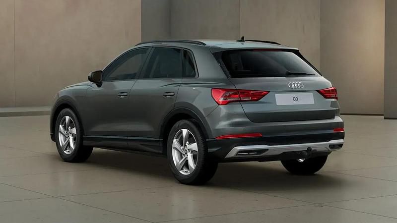 Gebraucht Audi Q3 Advanced 150 PS (110 kW) 2025 Chronosgrau metallic SUV