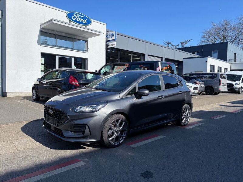 Grau Gebraucht 2024 Ford Fiesta ST-Line X Kleinwagen | 21.990 € (Fairer Preis) - Bild 1/4