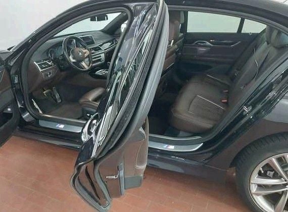 Gebraucht BMW 730 Shadowline 265 PS (194 kW) 2018 Schwarz Limousine