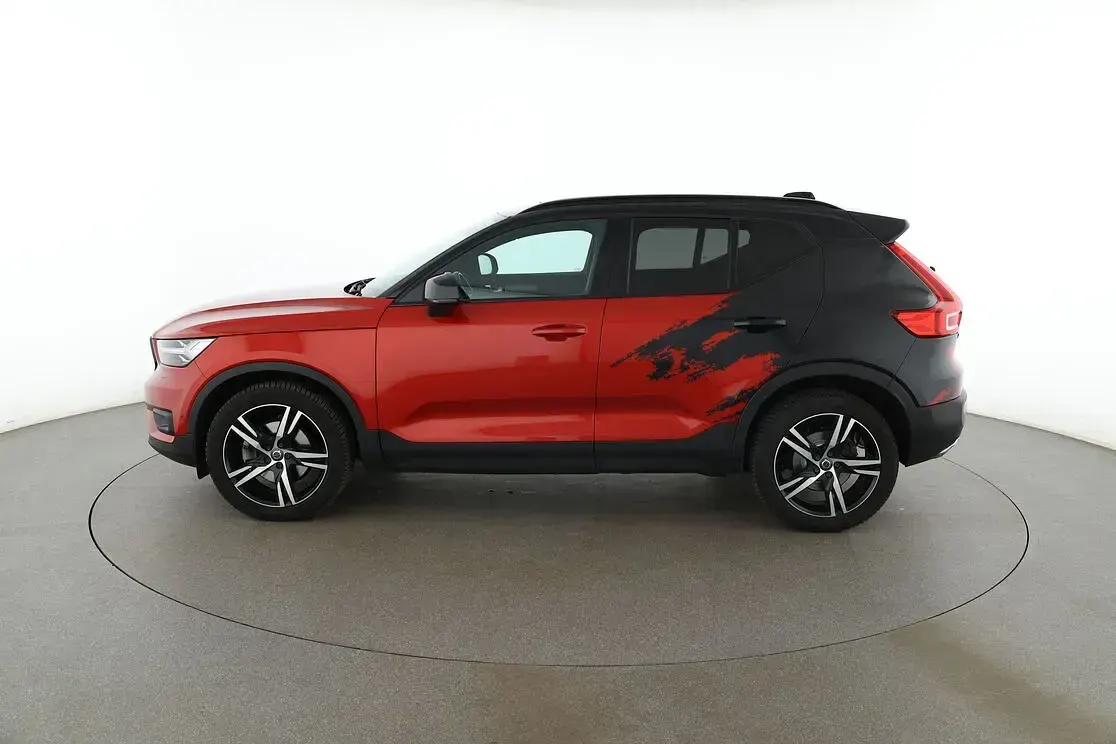 Usata Volvo XC40 R-Design 190 CV (139 kW) 2018 Arancione SUV