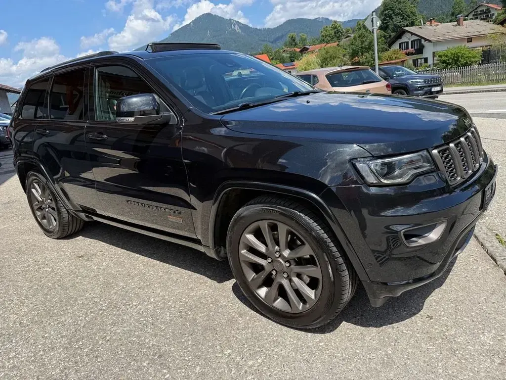 Gebraucht Jeep Grand Cherokee Limited 250 PS (183 kW) 2016 Schwarz SUV