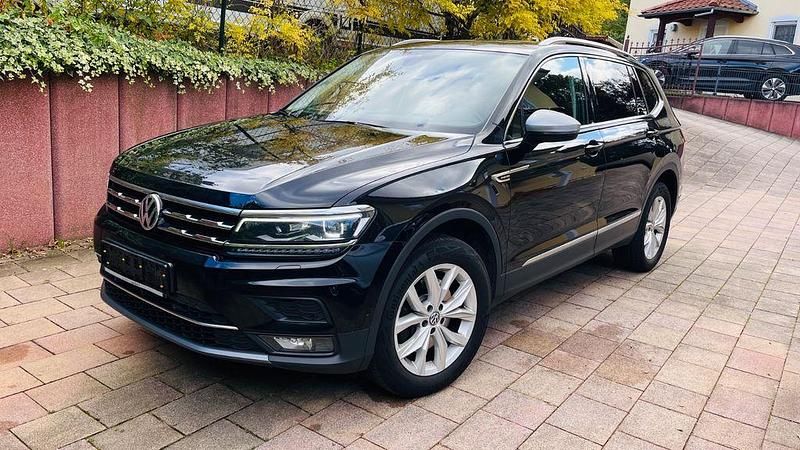 Schwarz Gebraucht 2021 VW Tiguan Highline SUV | 20.950 € (Fairer Preis) - Bild 1/4