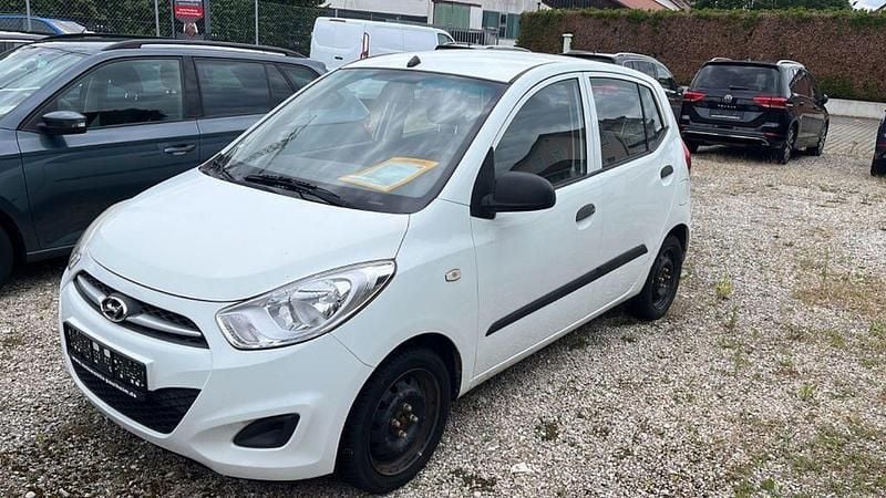 Weiß Gebraucht 2012 Hyundai i10 Edition Kleinwagen | 999 € (Superpreis) - Bild 1/4