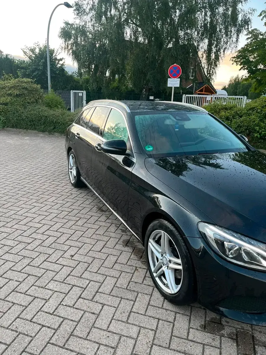 Gebraucht Mercedes C220 170 PS (125 kW) 2016 Schwarz Kombi