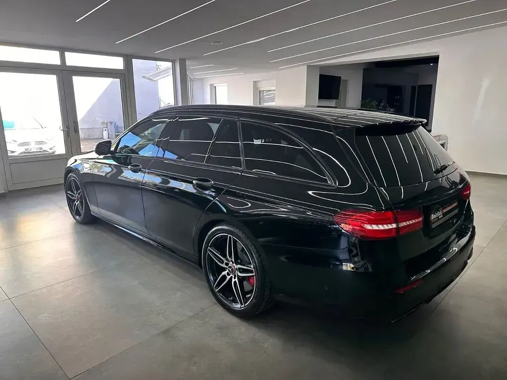 Gebraucht Mercedes E43 AMG AMG 401 PS (294 kW) 2017 Schwarz Limousine