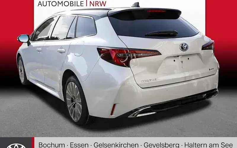 Ny Toyota Corolla 196 HK (144 kW) 2025 Hvid Stationcar