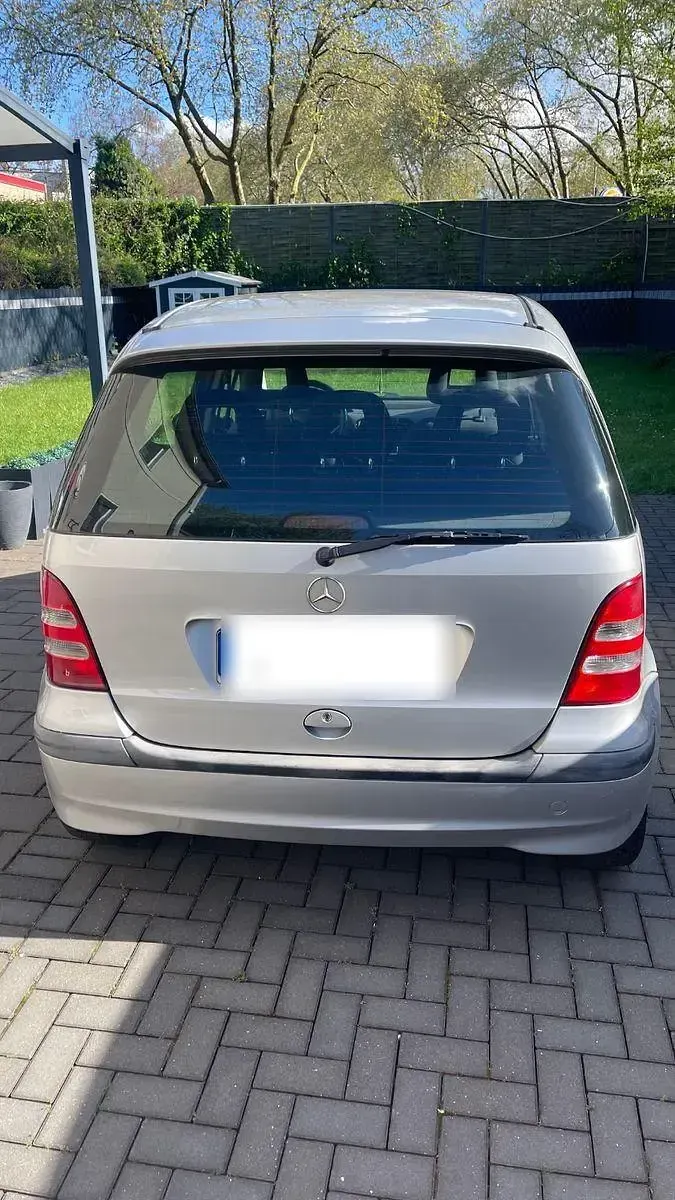Gebraucht Mercedes A140 Avantgarde 82 PS (60 kW) 2002 Silber Kleinwagen