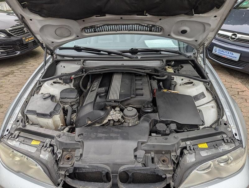 Gebraucht BMW 325 Cabriolet 192 PS (141 kW) 2004 Silber Cabrio