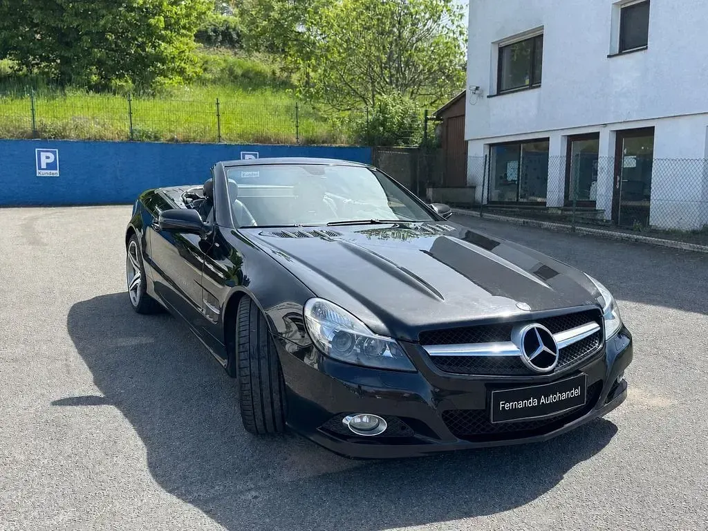 Gebraucht Mercedes SL350 315 PS (231 kW) 2010 Schwarz Cabrio