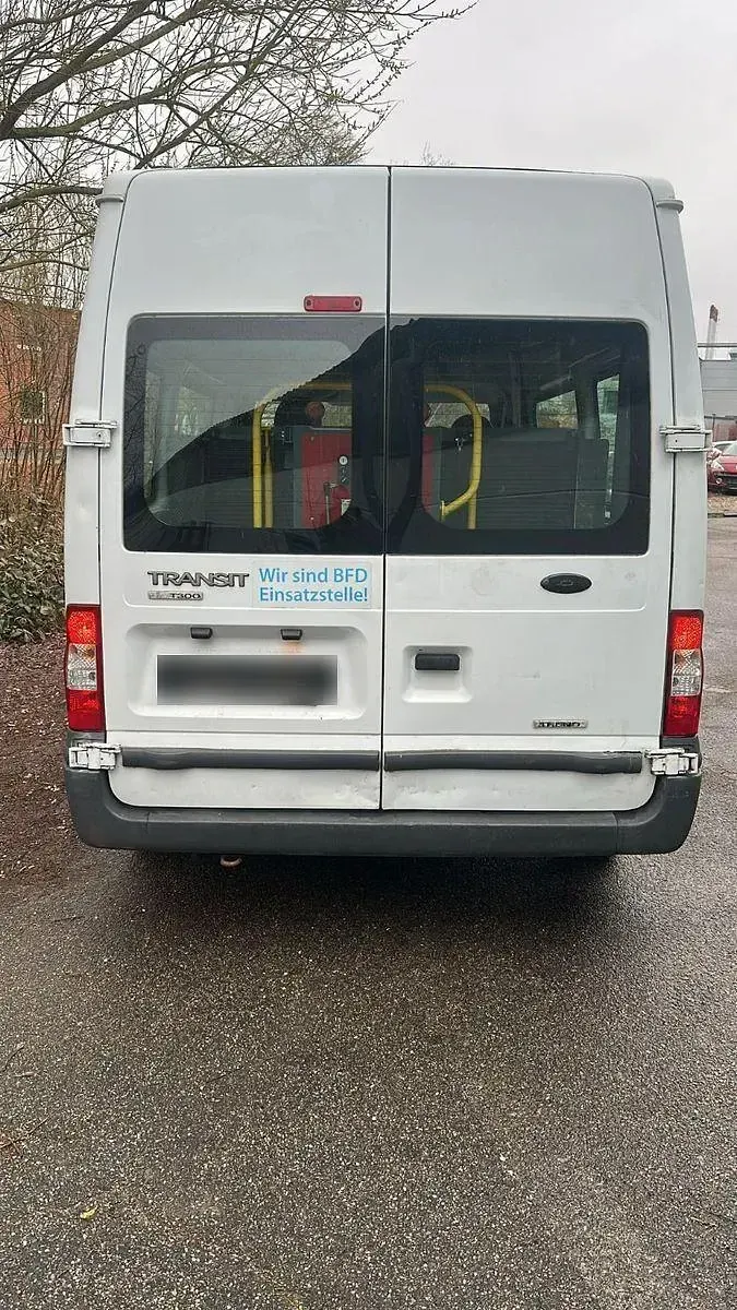 Używany Ford Transit 116 KM (85 kW) 2010 Biały Minivan