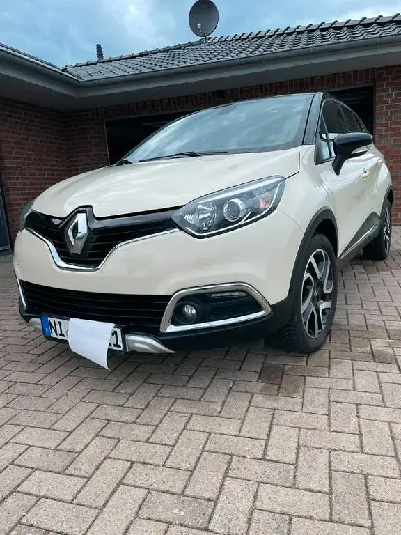 Gebraucht Renault Captur XMOD 90 PS (66 kW) 2016 Beige SUV